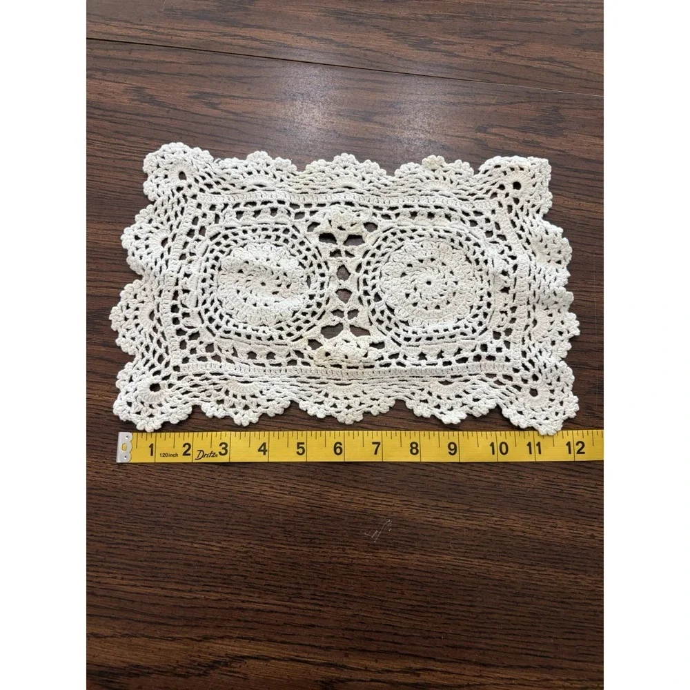 Vintage Hand Crochet rectangular Doily‎ Cotton Ivory Lace Table Topper